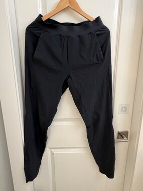 lululemon athletica Black Athletic Smart Pants